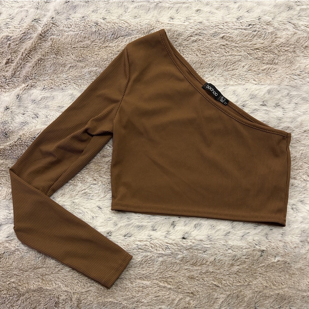 Boohoo Brown Ribbed Asymmetric One Arm Crop Top